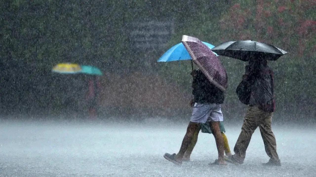 India to get `below normal` rainfall in June as monsoon stalls IMD